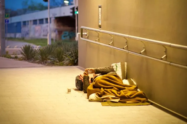 New analysis: Evidencing the link between the Local Housing Allowance freeze and homelessness